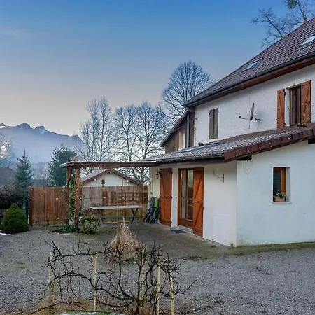 La Maison Des Jolicoeurs Saint-Christophe-sur-Guiers Exterior photo